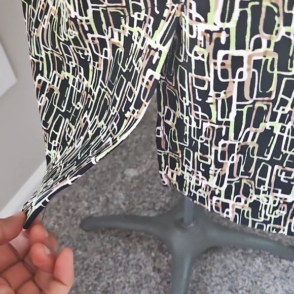 Dress Barn graphic print shift dress - Picture 5 of 8